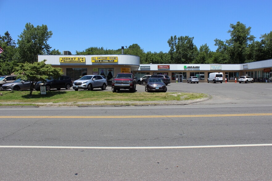 More Photos Of 1457 Meriden Rd, Wolcott Storefront Retail Office For Sale
