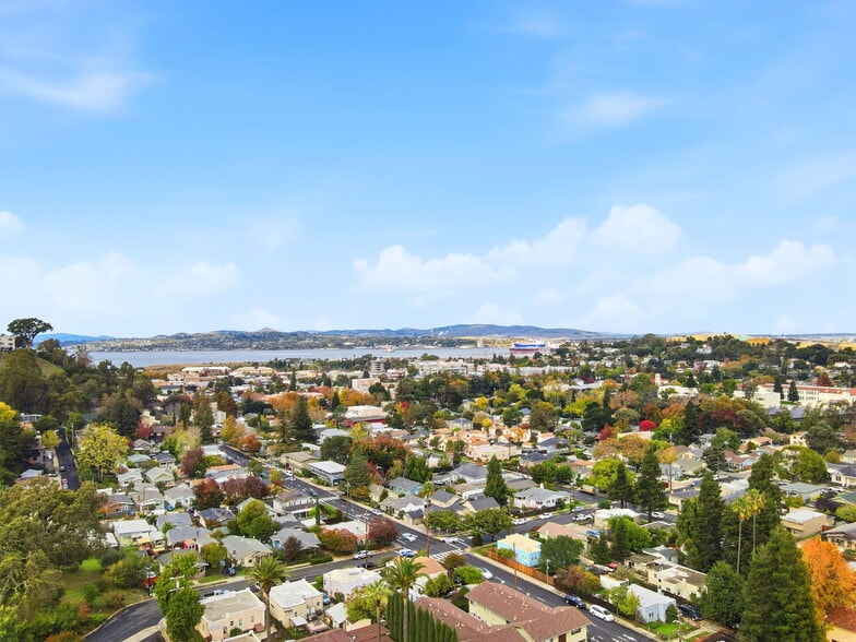 More Photos Of 1830 Richardson St, Martinez Apartments For Sale