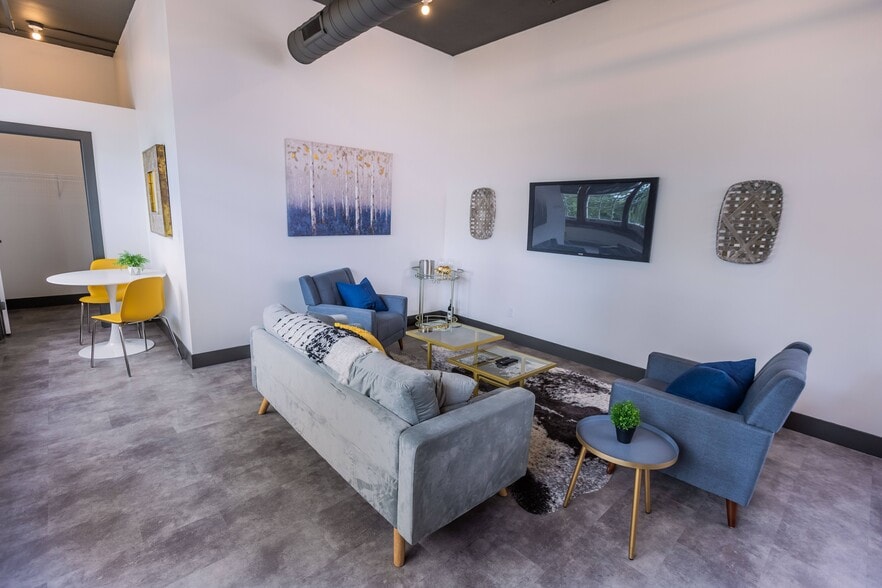 More Photos Of 7135 Canterbury Ave, Saint Louis Apartments For Sale