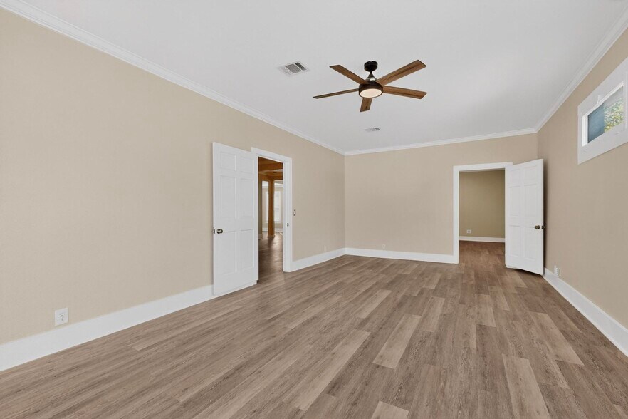 More Photos Of 78 San Marcos St, Austin Office Residential For Lease
