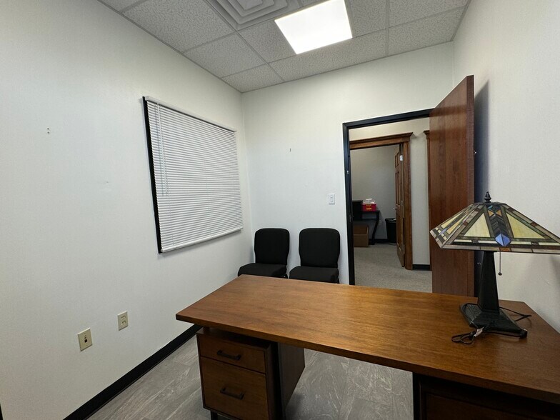 More Photos Of 6693 Transit Rd, Buffalo Freestanding For Lease