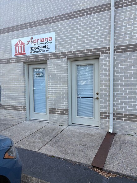 More Photos Of 1238 Sloan St, Murfreesboro Office Residential For Lease