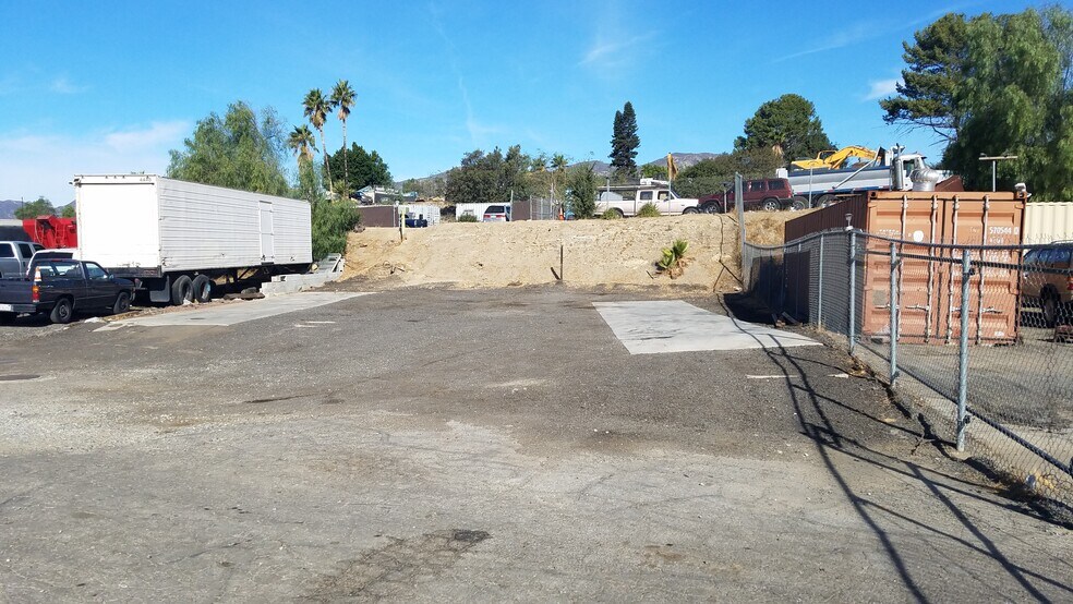 More Photos Of 12087 Lopez Canyon Rd, Sylmar Land For Lease