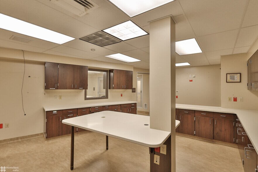 More Photos Of 2346 Jacksonville Rd, Bethlehem Medical For Sale