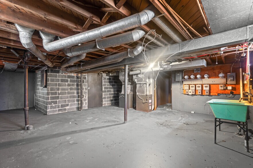 More Photos Of 12880 Dolphin St, Detroit Apartments For Sale