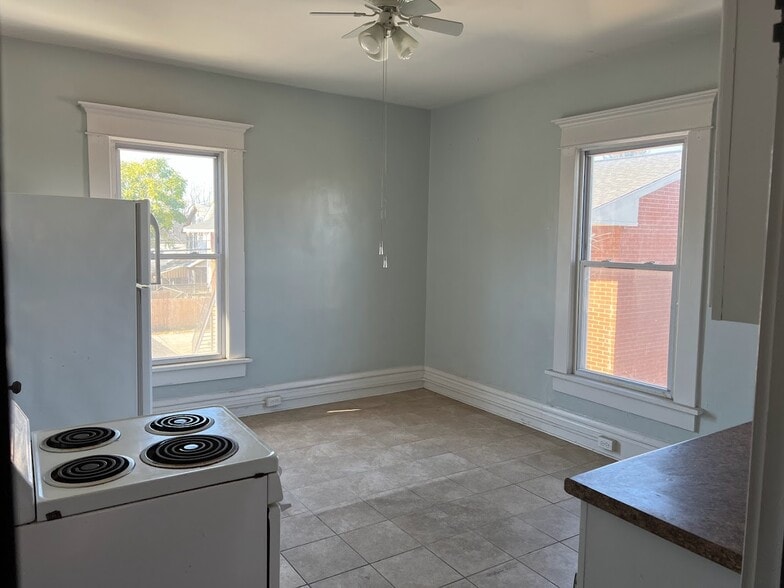 More Photos Of 1511 S High St, Columbus Storefront Retail Residential For Lease