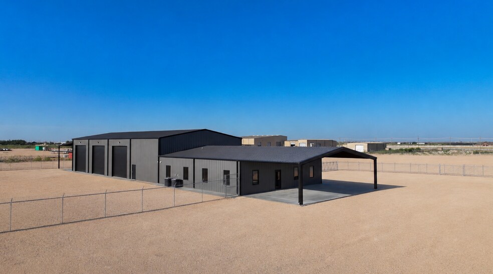 Primary Photo Of 4020 County 48 Rd, Midland Warehouse For Lease