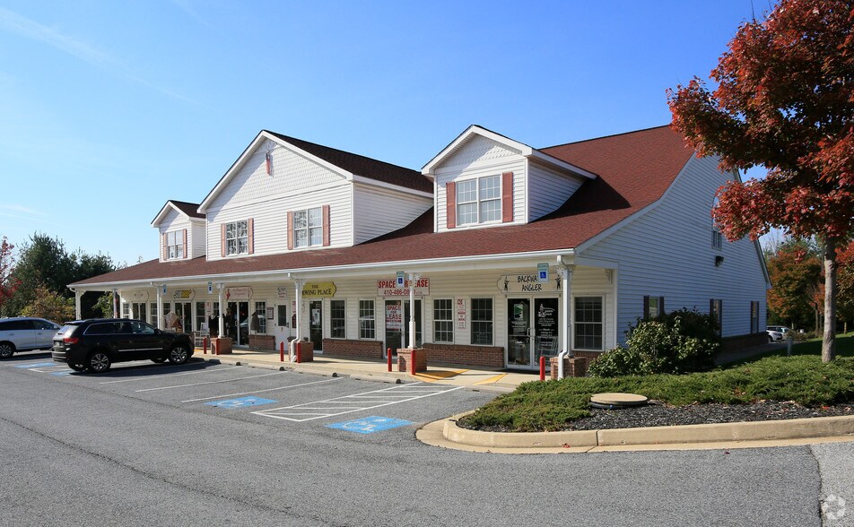 More Photos Of 107 Mt Carmel Rd, Parkton Storefront For Lease