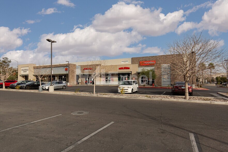 More Photos Of 2400 S Rancho Dr, Las Vegas Freestanding For Lease