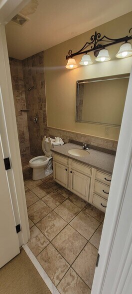 More Photos Of 170 Westridge Industrial Blvd, McDonough Office For Lease