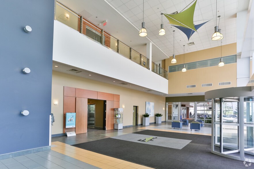 More Photos Of 2535 3rd Ave SE, Calgary Office For Lease