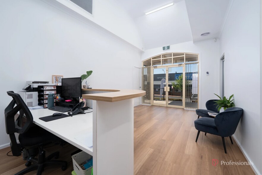 More Photos Of 116 Rusden St, Armidale Office For Lease