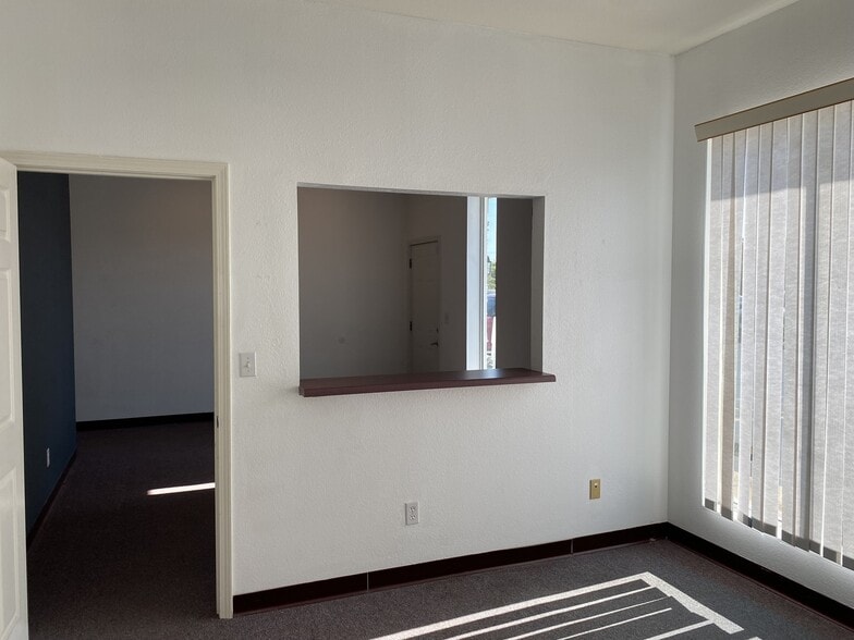 More Photos Of 15765 State Hwy 13, Reeds Spring Office For Lease