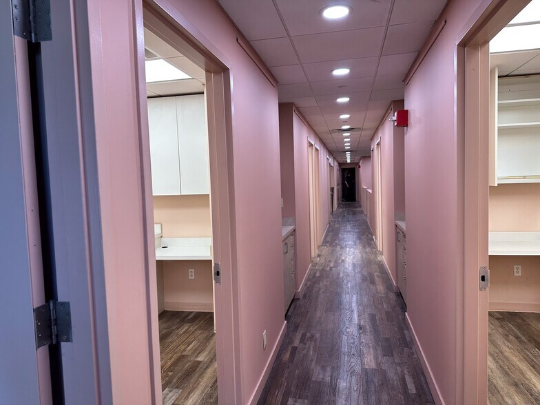 More Photos Of 225 Broadway, New York Office For Lease