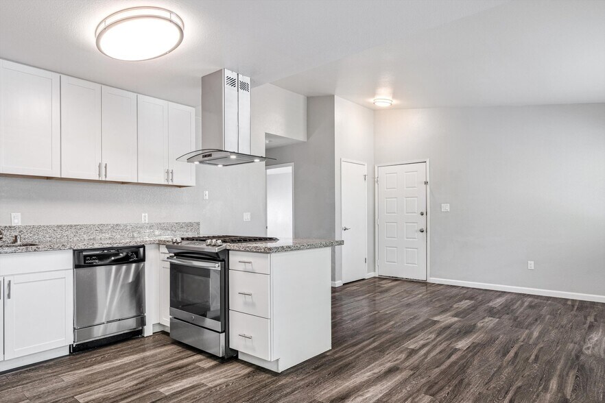 More Photos Of 505-531 Capps Ln, Ukiah Apartments For Sale