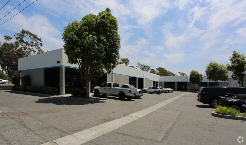More Photos Of 3025 Industry St, Oceanside Unknown For Lease