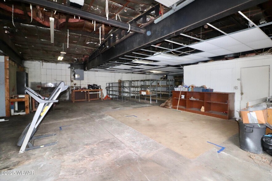 More Photos Of 802 W Southern Ave, South Williamsport Warehouse For Sale