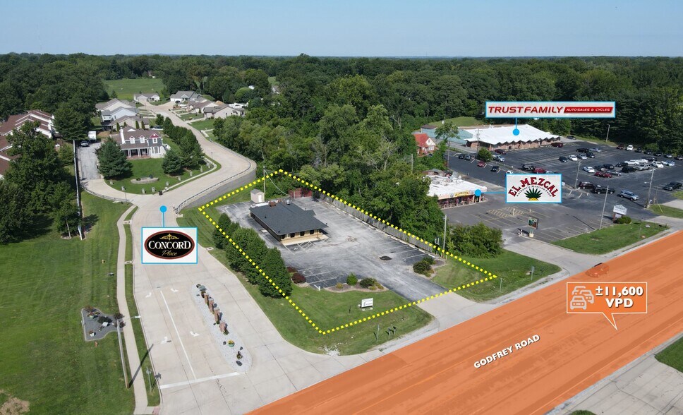 More Photos Of 3030 Godfrey Rd, Godfrey Restaurant For Lease