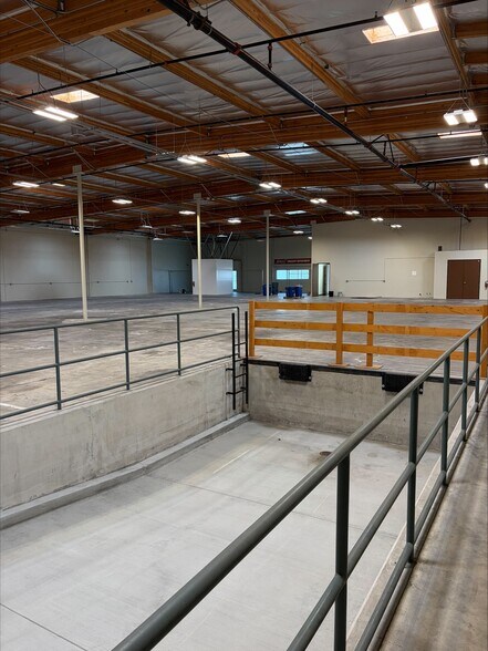 More Photos Of 2082 E Gladwick St, Compton Industrial For Lease