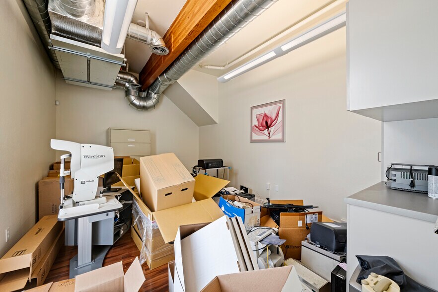 More Photos Of 2211 Bush St, San Francisco Medical For Sale