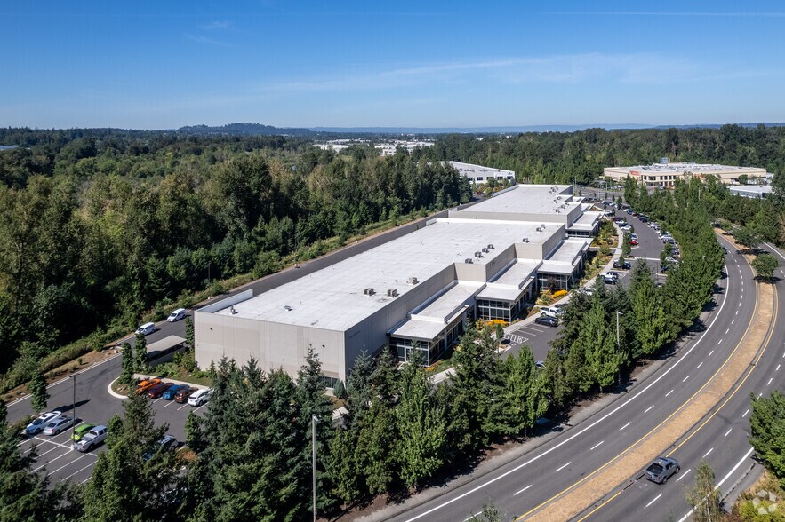 More Photos Of 17880 NE Airport Way, Portland Unknown For Lease