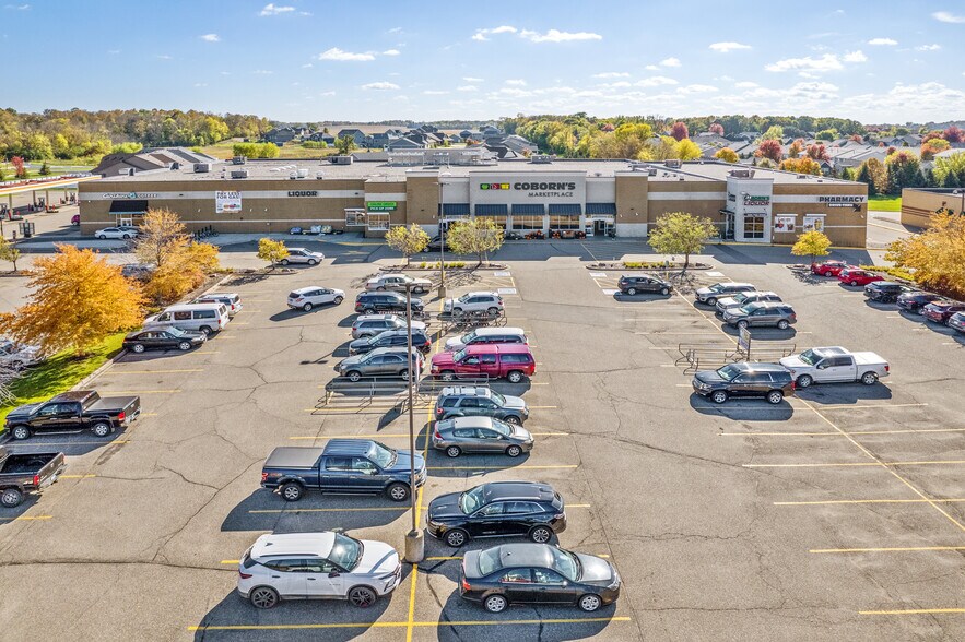 More Photos Of 209-225 Chalupsky Ave SE, New Prague General Retail For Lease