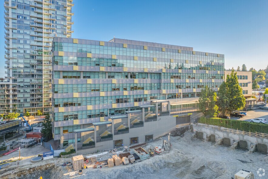 Primary Photo Of 287 Nelson's Crt, New Westminster Office For Lease