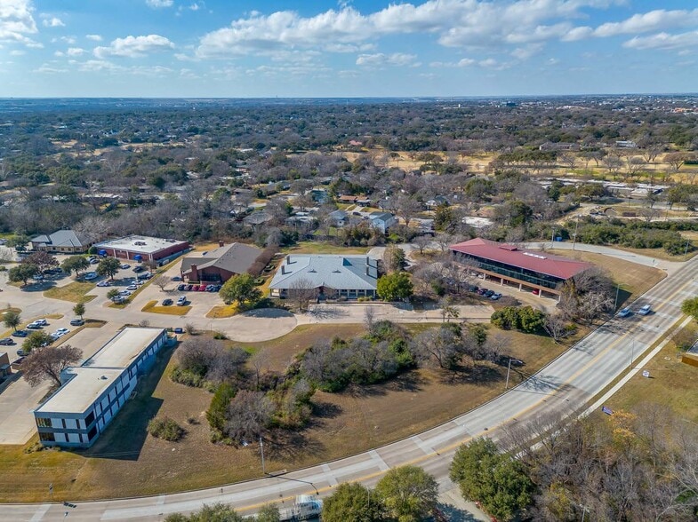 More Photos Of 4775 Bryant Irvin Ct, Fort Worth Office For Lease