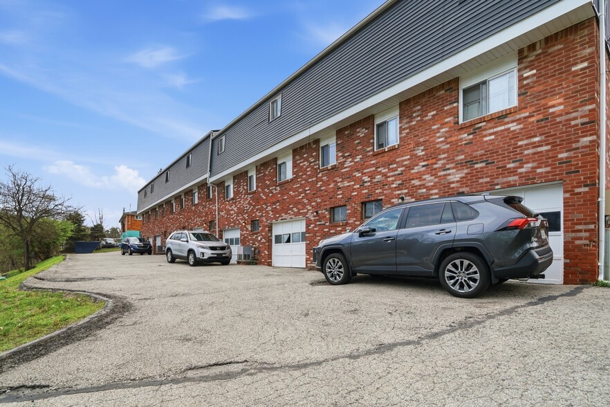 More Photos Of 3801 Hilpert St, Pittsburgh Apartments For Sale