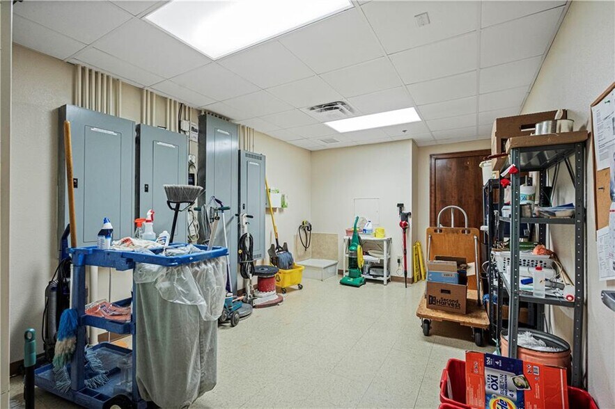 More Photos Of 908 Franciscan Way, Savannah Religious Facility For Sale