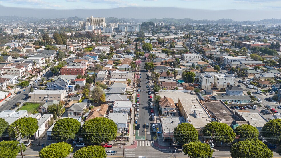 More Photos Of 509 N St Louis St, Los Angeles Storefront Retail Office For Sale