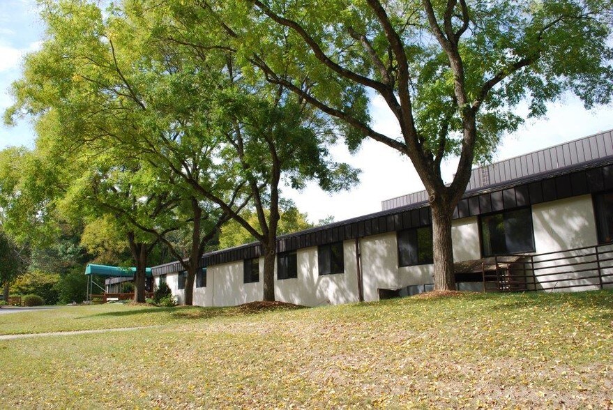 More Photos Of 46 Maple St, Kent Skilled Nursing Facility For Sale