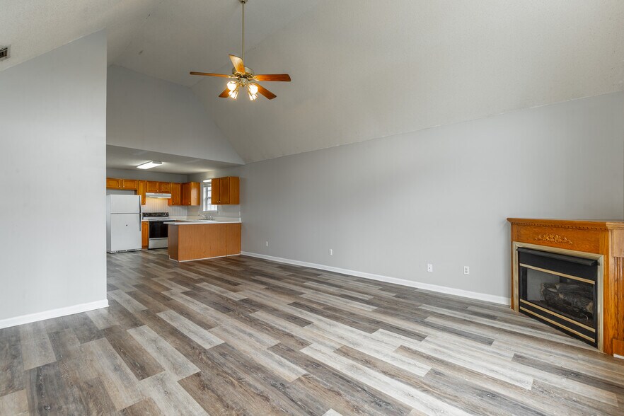 More Photos Of 14 Clara Dr, Ringgold Multifamily For Sale