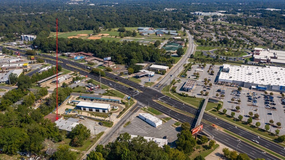 More Photos Of 1617 Benning Dr, Columbus Warehouse For Sale