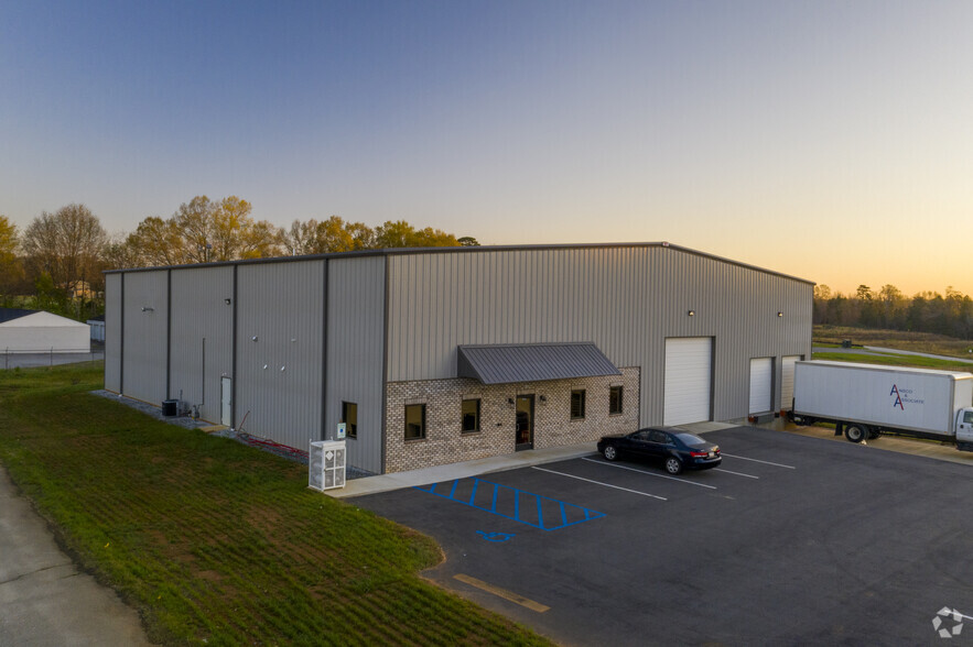 Primary Photo Of 509 John Ross Ct, Pelzer Warehouse For Lease