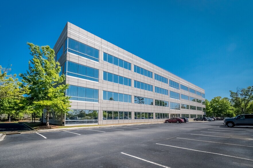 More Photos Of 4000 Faber Place Dr, North Charleston Office For Lease