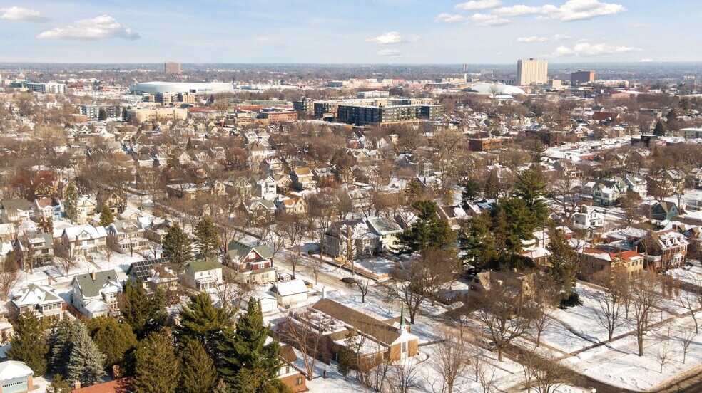 More Photos Of 1671 Summit Ave, Saint Paul Religious Facility For Sale