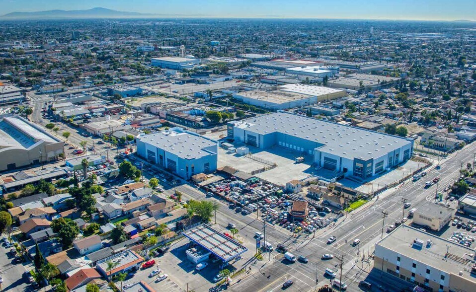 Primary Photo Of 6375 Wilmington Ave, Los Angeles Unknown For Lease