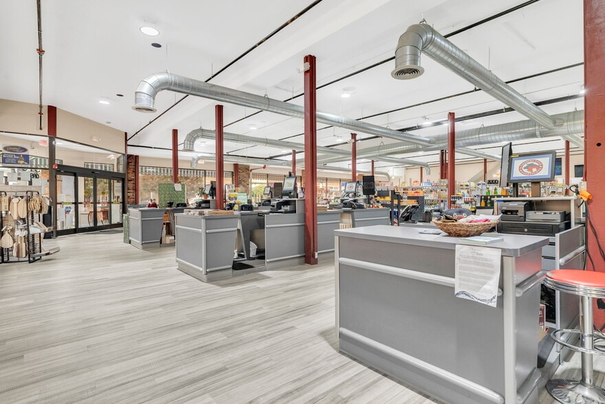 More Photos Of 306-310 Huron Ave, Port Huron Freestanding For Sale