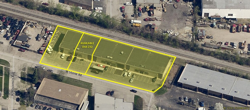 More Photos Of 224-234 W Stone Rd, Villa Park Warehouse For Lease