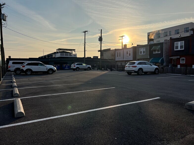 More Photos Of 307 S Eaton St, Baltimore Office For Sale