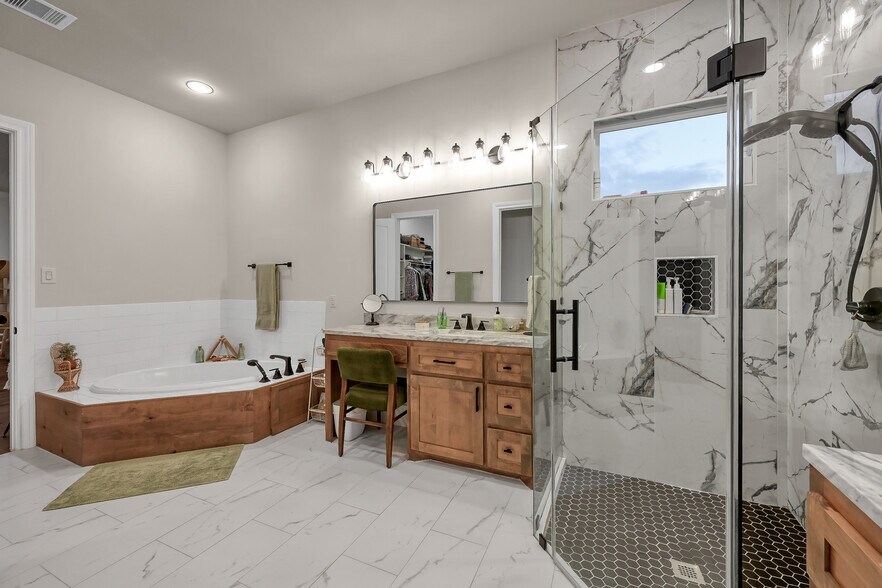 More Photos Of 15937 Stagecoach Rd, Stagecoach Specialty For Sale