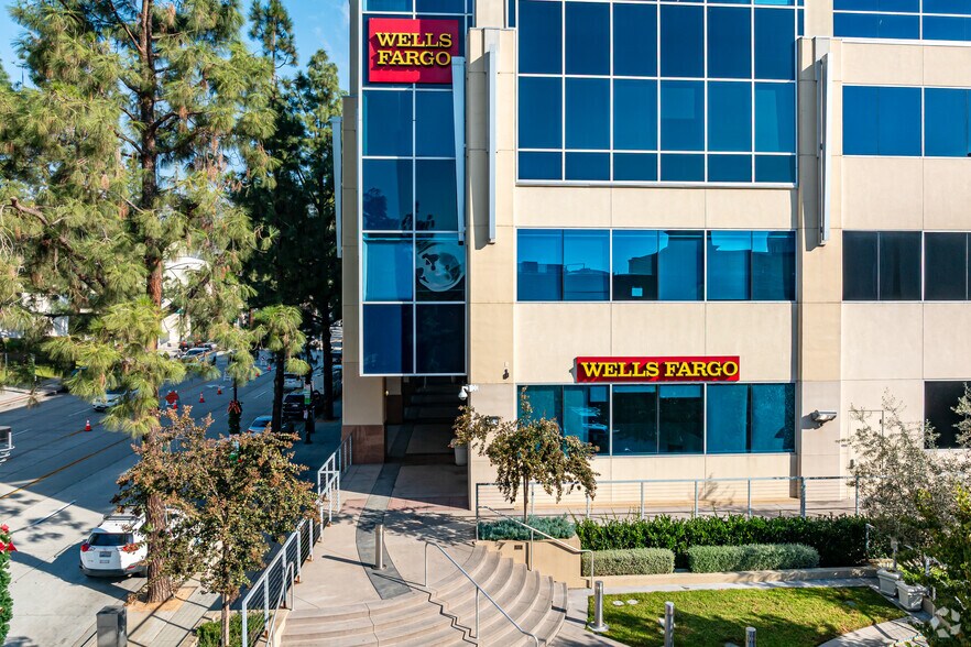 More Photos Of 250 E Olive Ave, Burbank Loft Creative Space For Sale