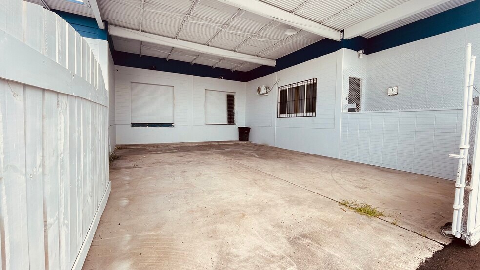 More Photos Of 1620 Orange Ave, Fort Pierce Warehouse For Sale