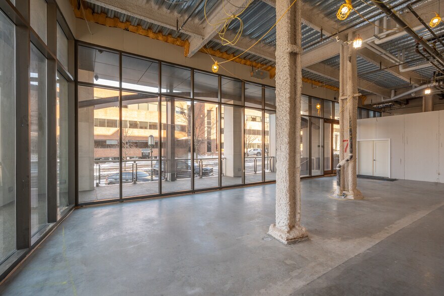 More Photos Of 387 N Old Woodward Ave, Birmingham Apartments For Lease