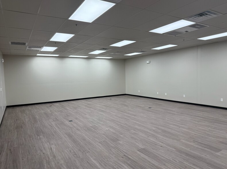 More Photos Of 9120 W Post Rd, Las Vegas Medical For Lease