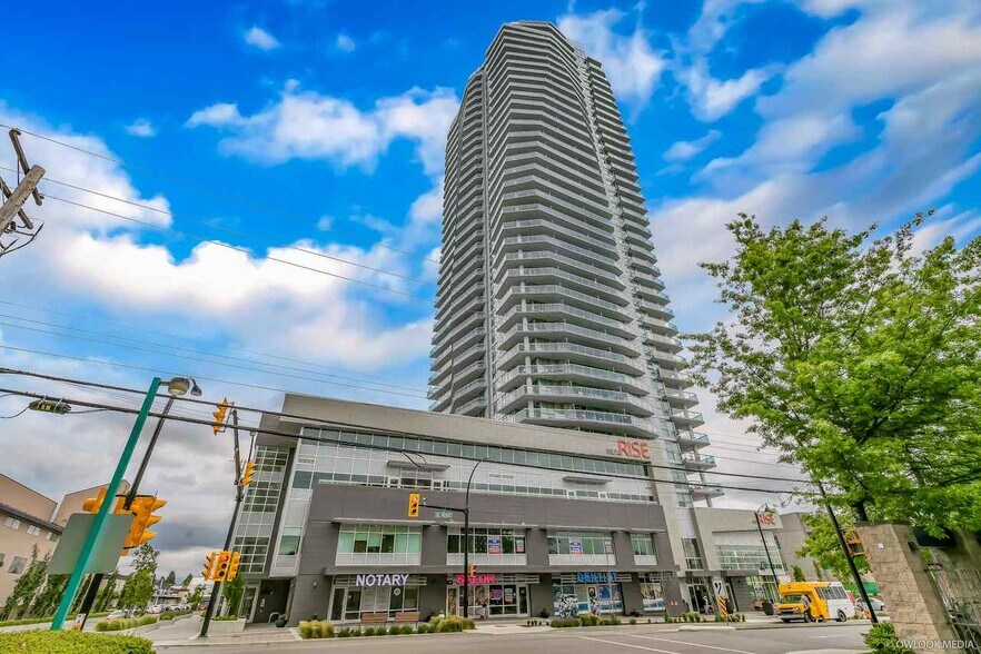 More Photos Of 11957 80 Av, Delta Apartments For Sale