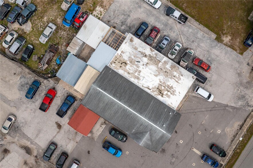 More Photos Of 1104 US Highway 17 92 W, Haines City Office For Sale