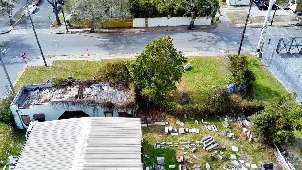 More Photos Of 918 E Broad St, Savannah Warehouse For Sale