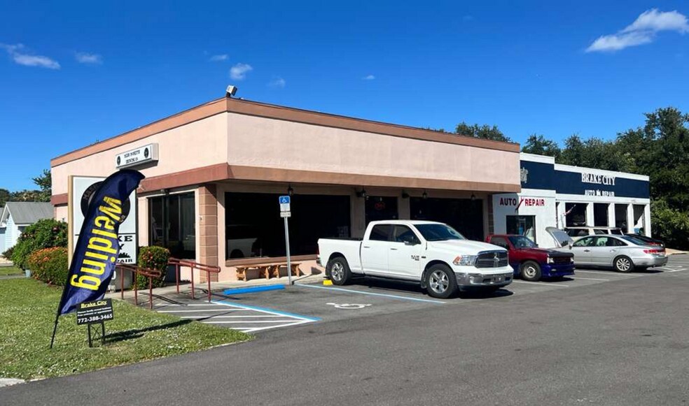 More Photos Of 920 US 1 Hwy, Sebastian Freestanding For Sale